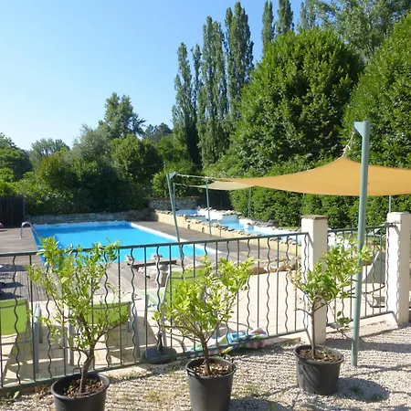 Chateau Du Fraissinet, 6 Sleeping 2-8 Guests, Pool And River On Site