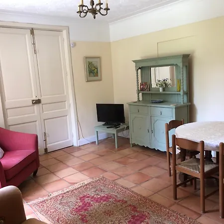 Chateau Du Fraissinet, 6 Sleeping 2-8 Guests, Pool And River On Site