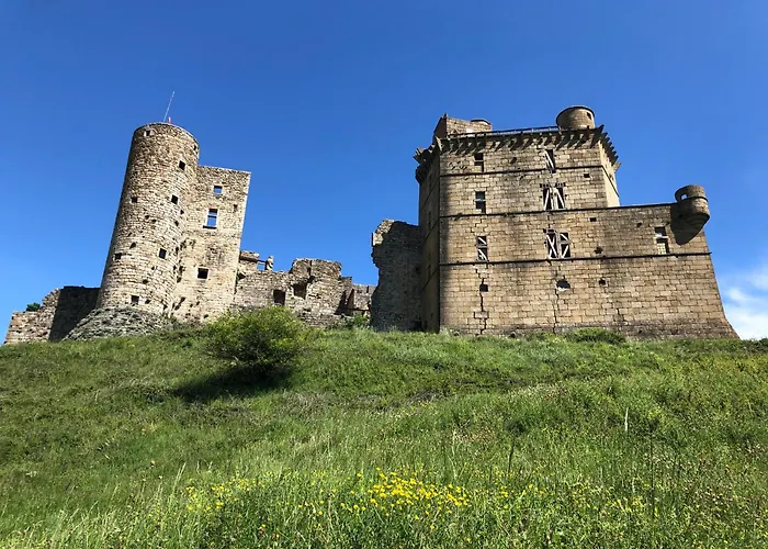 Chateau Du Fraissinet, 6 Sleeping 2-8 Guests, Pool And River On Site Prázdninový dům *
